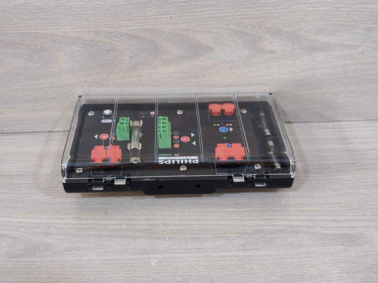 Philips CM-400 48V EO Philips CM-400 48V EO ActiveSite Control Module 8