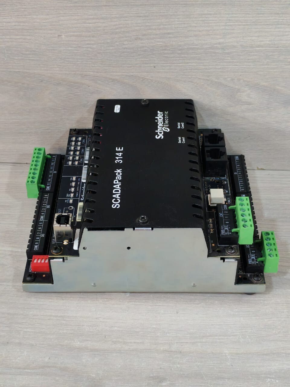 Schneider Electric TBUP314-EA55-AB00S SCHNEIDER ELECTRIC SCADAPACK 314 E TBUP314-EA55-AB00S REMOTE TELEMETRY UNIT 9