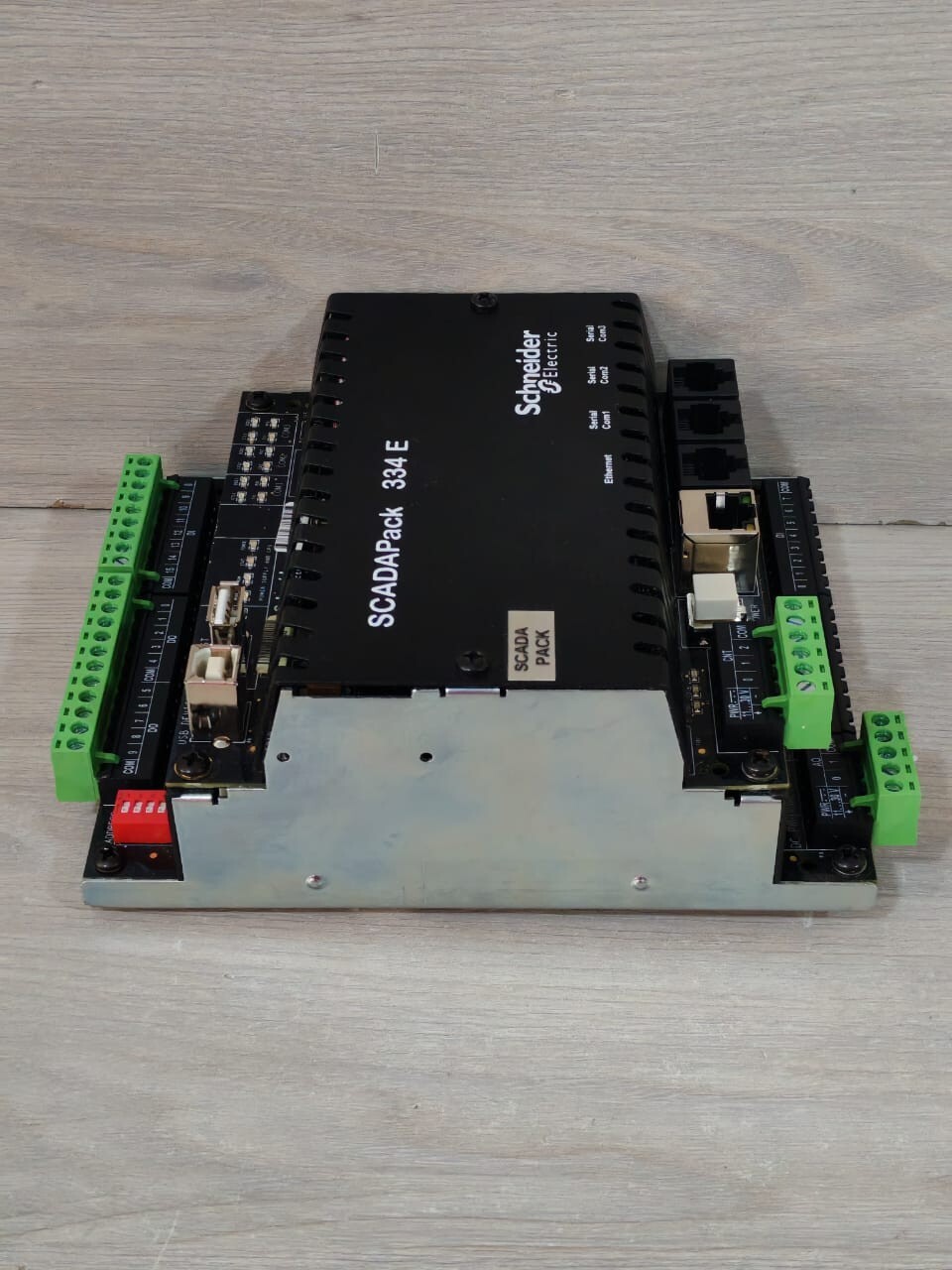 Schneider Electric TBUP334-EA55-AB10S SCHNEIDER ELECTRIC SCADAPACK 334 E TBUP334-EA55-AB10S REMOTE TELEMETRY UNIT 6