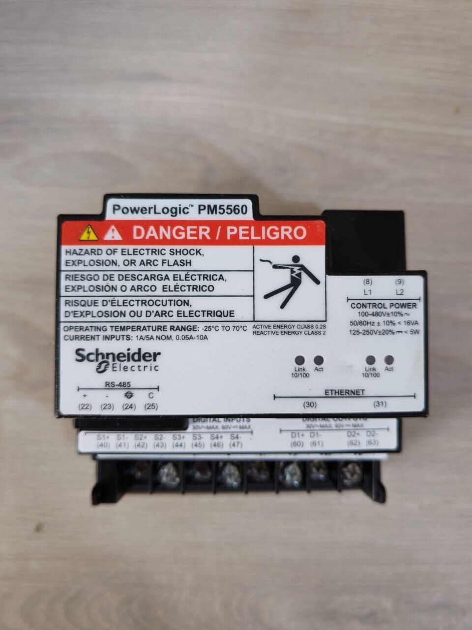 Schneider Electric METSEPM5560 Schneider Electric PM5560 Power Logic METSEPM5560 4