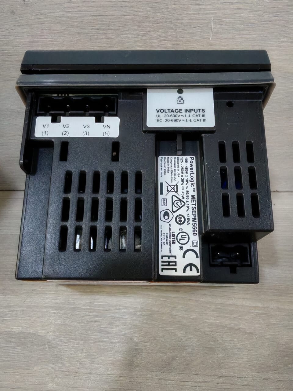 Schneider Electric METSEPM5560 Schneider Electric PM5560 Power Logic METSEPM5560 7