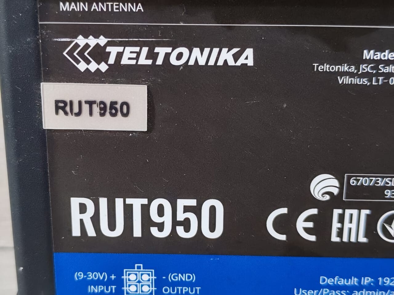 TELTONIKA RUT950 TELTONIKA RUT950 WIRELESS ROUTER 2
