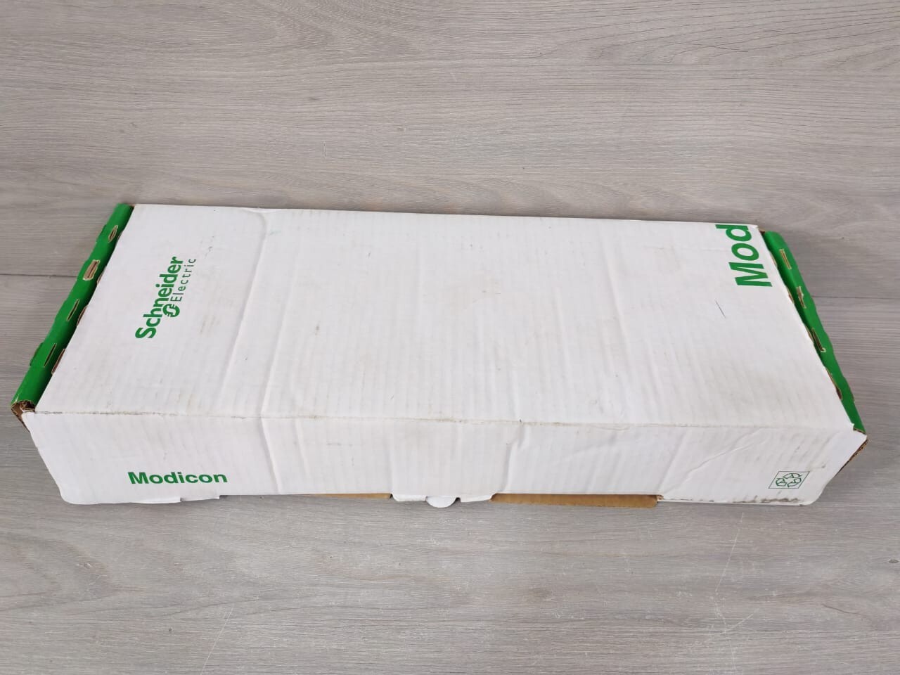 Schneider Electric BMXXBP0600H SCHNEIDER ELECTRIC BMXXBP0600H 6 SLOTS BACKPLANE 4