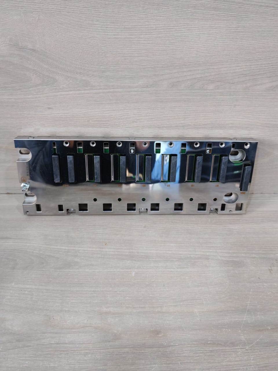 Schneider Electric BMXXBP0600H SCHNEIDER ELECTRIC BMXXBP0600H 6 SLOTS BACKPLANE 6