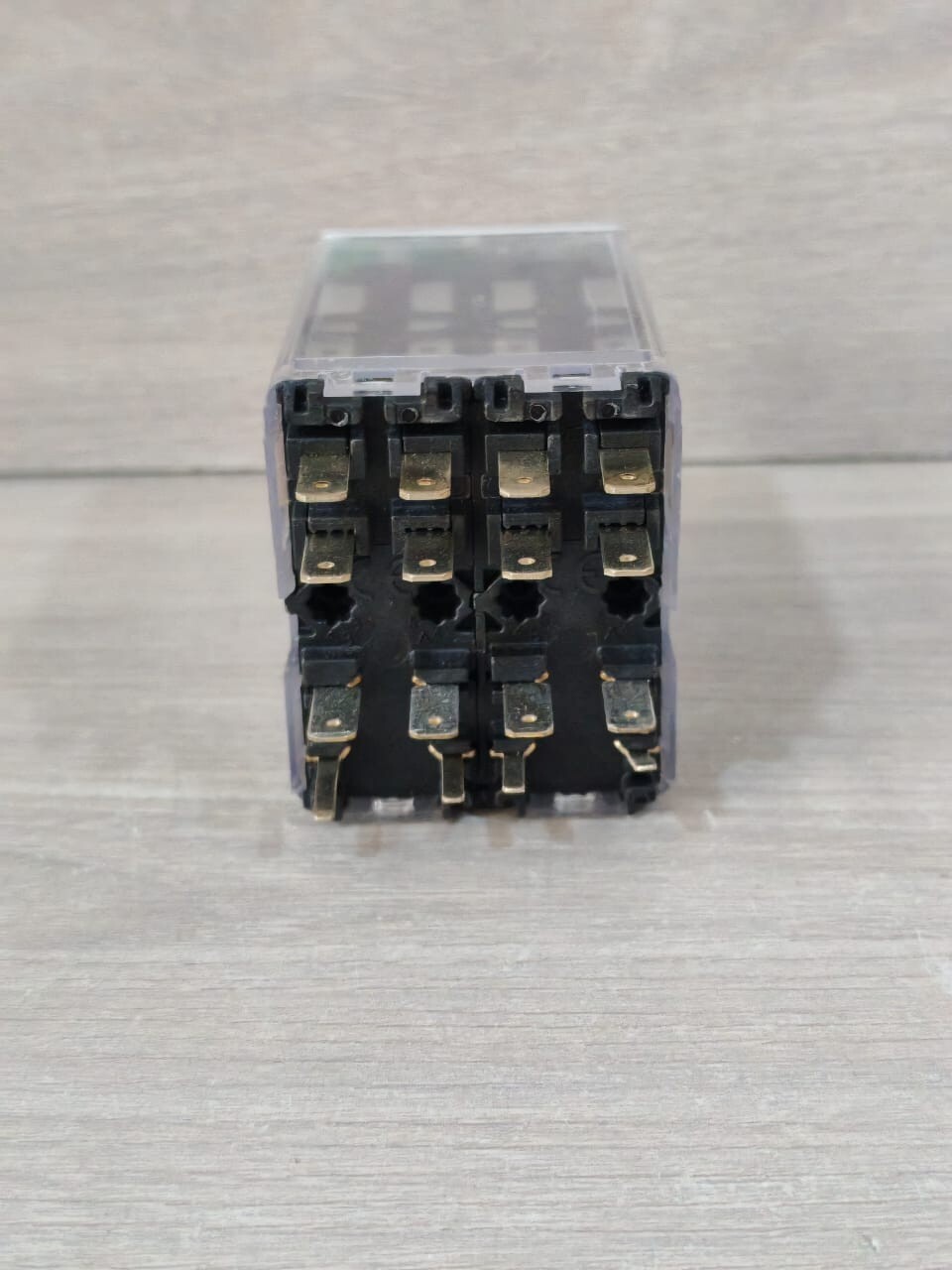 Siemens 7PA2732-0AA00 SIEMENS 7PA2732-0AA00 POWER RELAY WITH 16PINS 110/125VDC 7