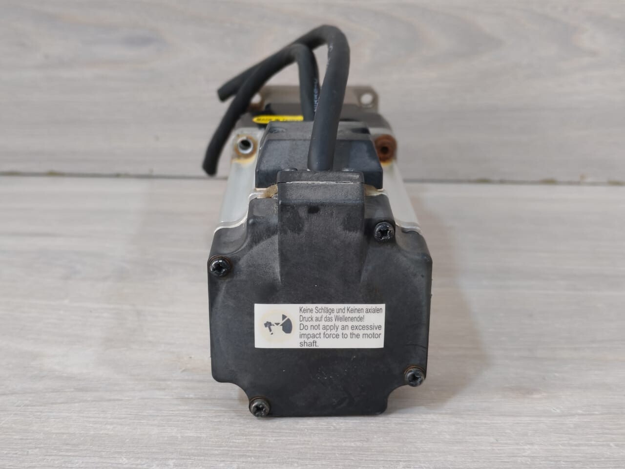 Rexroth MSM031C-0300-NN-M0-CH0 REXROTH MSM031C-0300-NN-M0-CH0 SERVO MOTOR WITH APEX DYNAMICS AB060-S2-P2 003:1 8