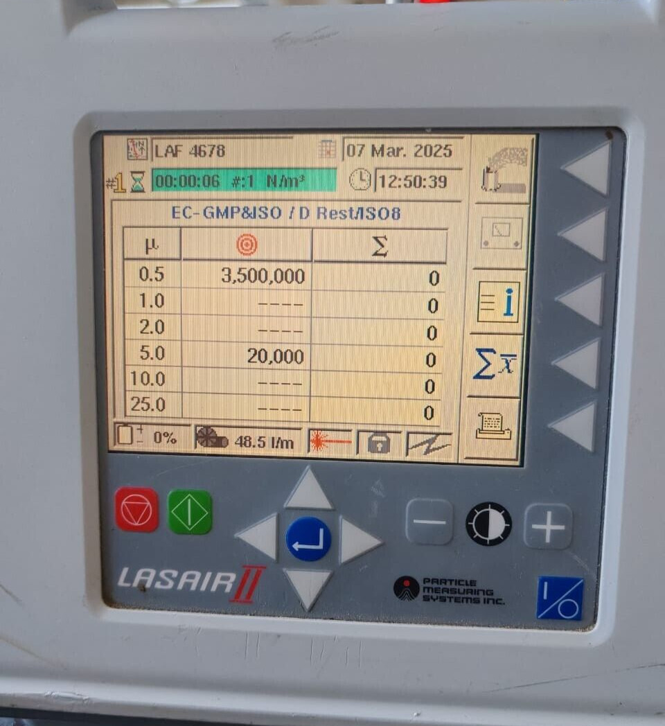particle PARTICLE Particle Measuring Systems Inc. Lasair 2 550L Particle Counter 2
