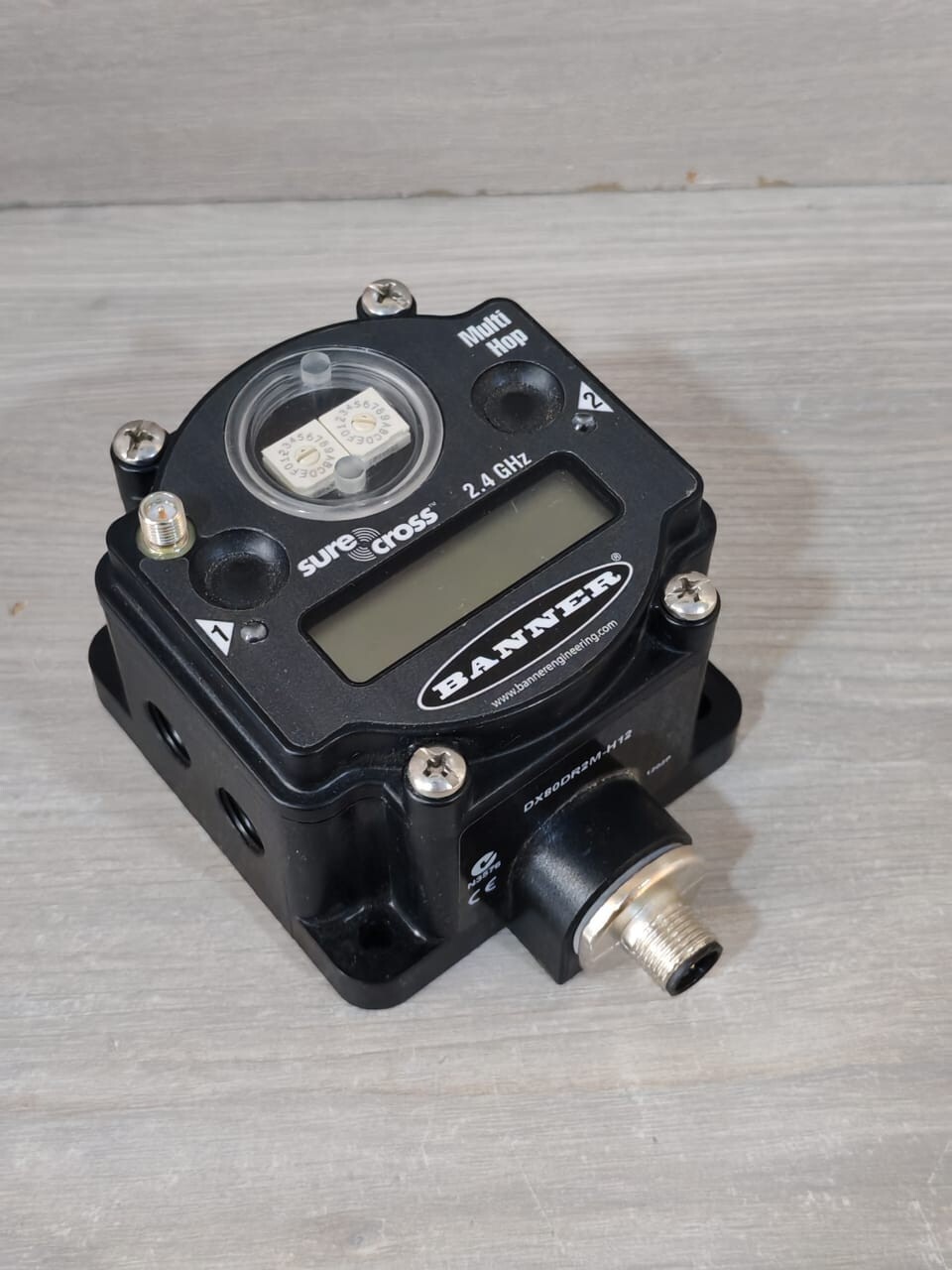Banner DX80DR2M-H12 BANNER DX80DR2M-H12 SURE CROSS MULTIHOP DATA RADIOS 2.4GHz 5