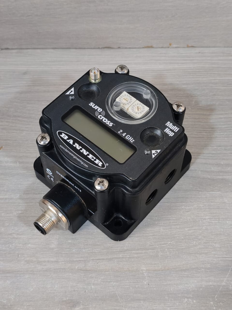 Banner DX80DR2M-H12 BANNER DX80DR2M-H12 SURE CROSS MULTIHOP DATA RADIOS 2.4GHz 6