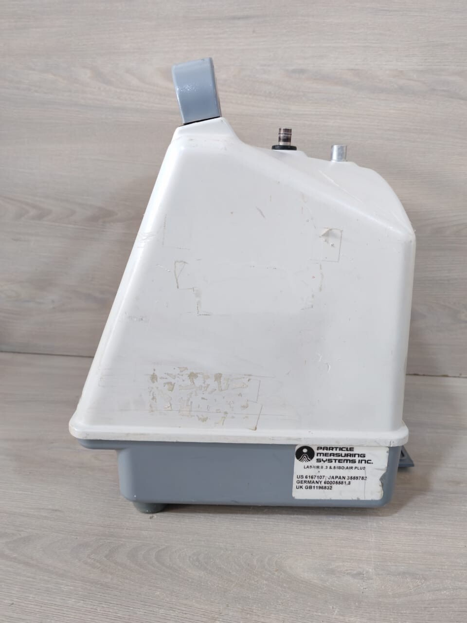 particle PARTICLE Particle Measuring Systems Inc. Lasair 2 350L Particle Counter 6