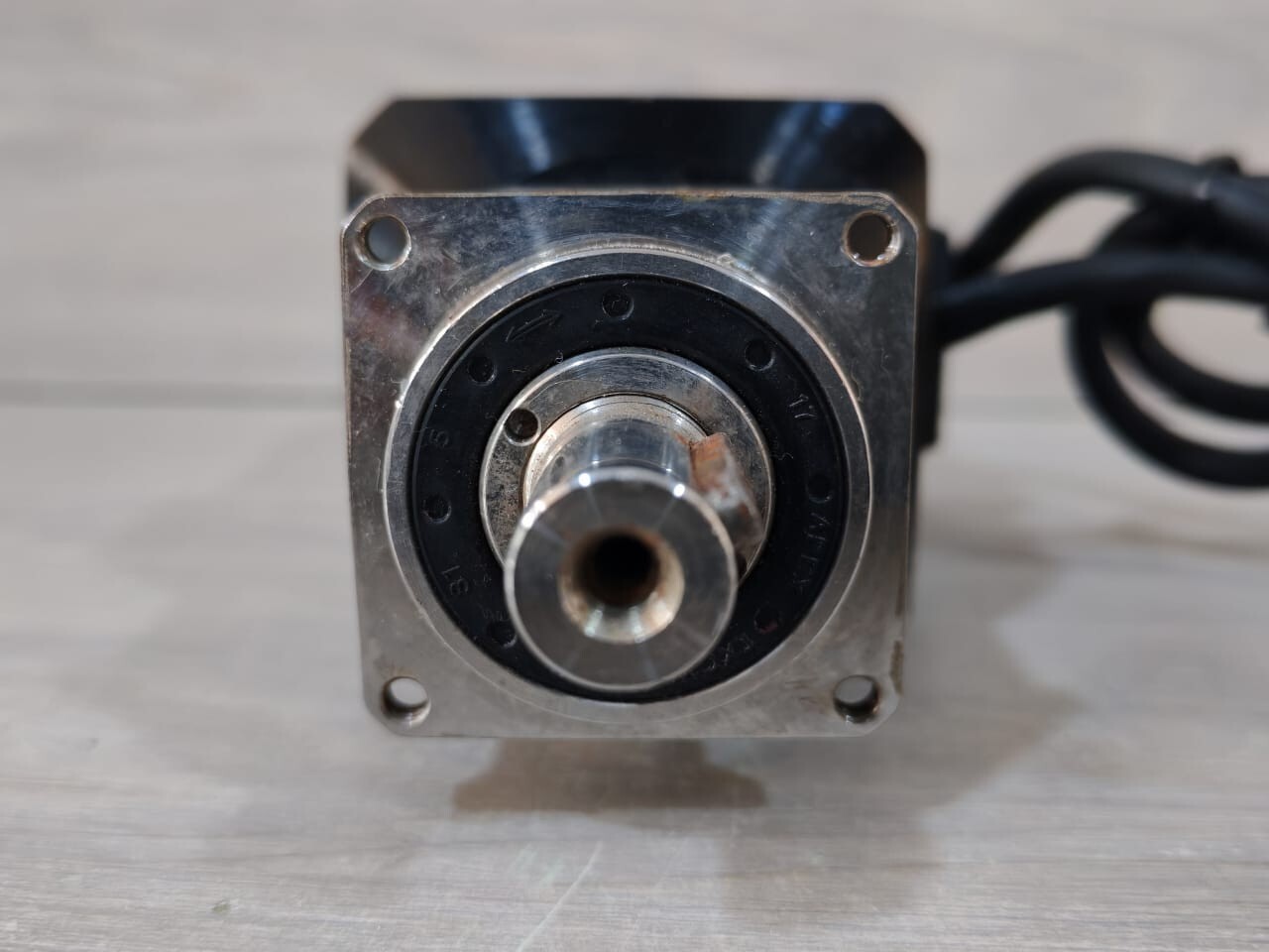 Rexroth MSM031B-0300-NN-M0-CH0 REXROTH MSM031B-0300-NN-M0-CH0 V 1.6 SERVO MOTOR W/ APEX DYNAMICS AB/F 042-S2-P2 10
