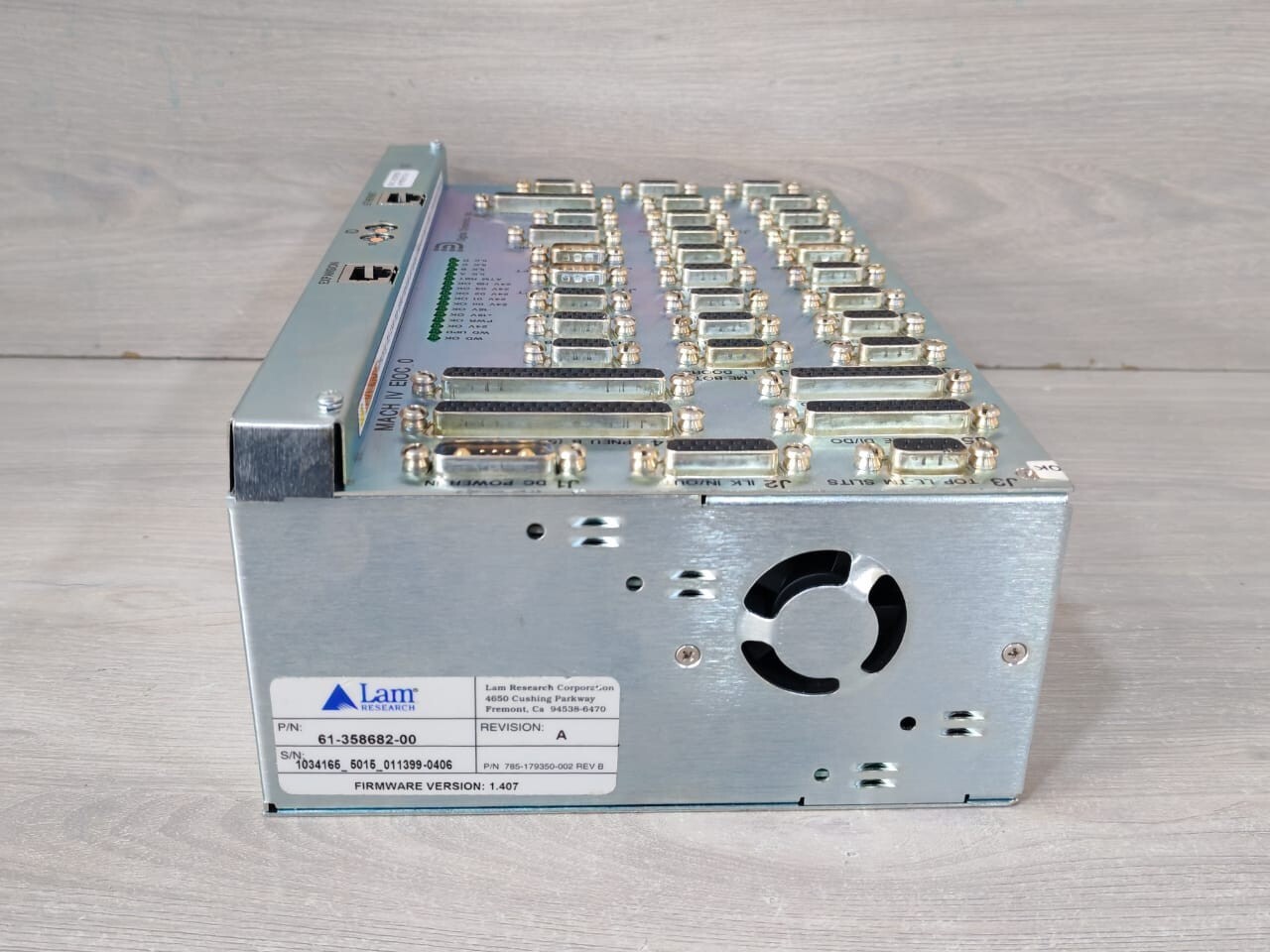 Lam Research 61-358682-00 LAM RESEARCH 61-358682-00 CONTROLLER 785-179350-002 REV B 3