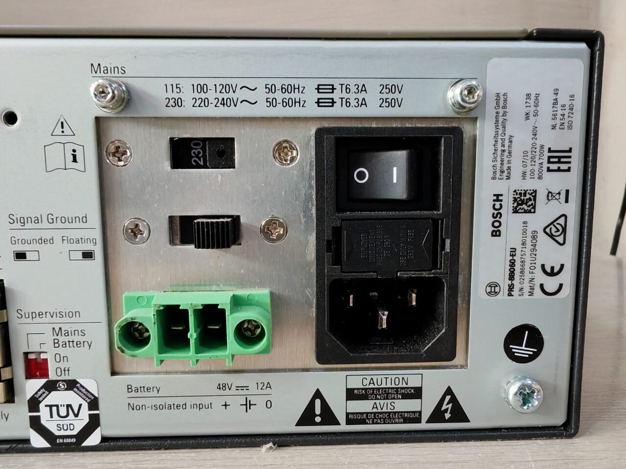 Bosch F01U294089 BOSCH PRS-8B060-EU / F01U294089 HW:07/10 AMPLIFIER 700W- W/O ANY ACCESSORIES 8
