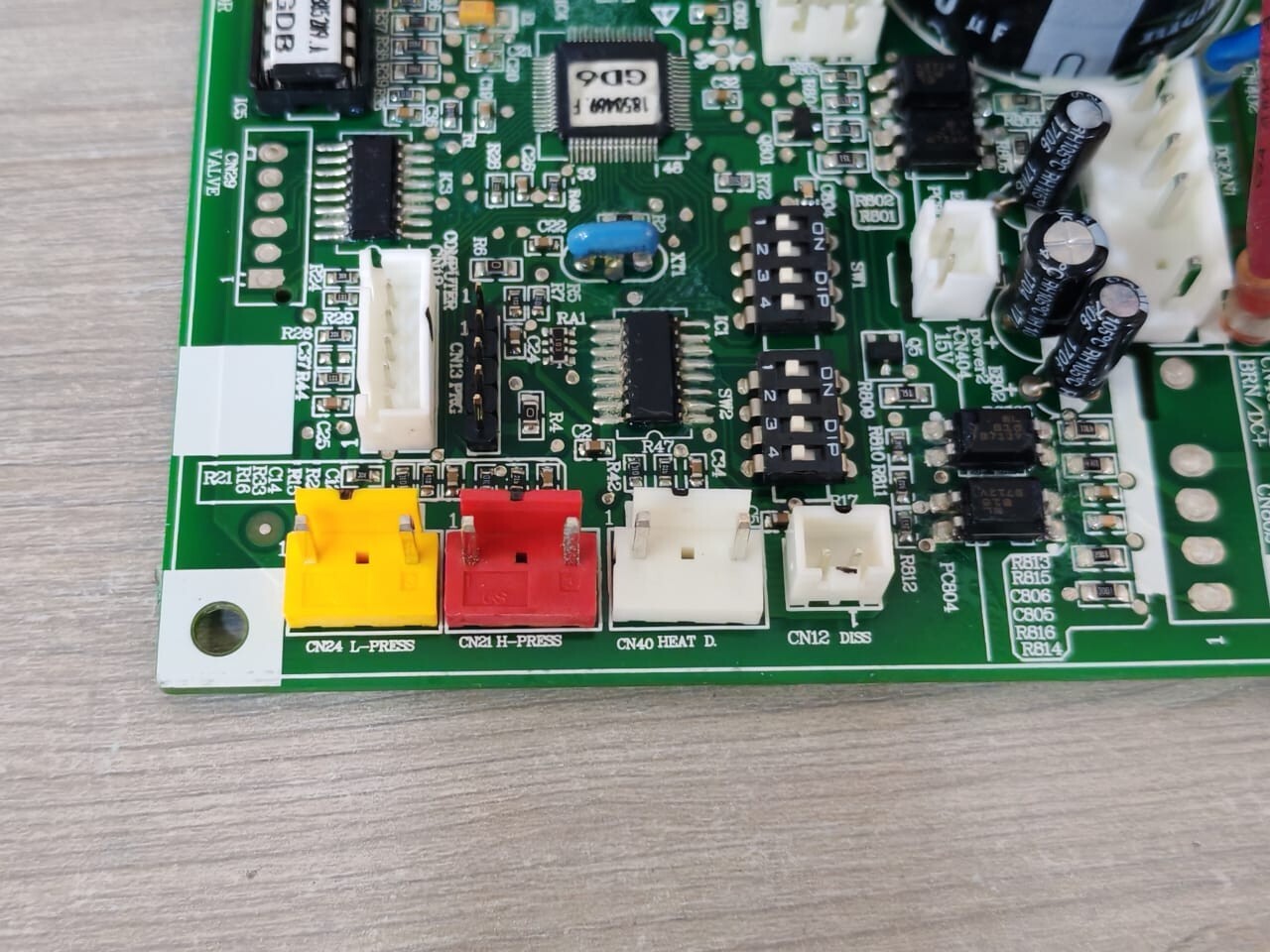UNKNOWN 1850620.F 1850620.F Motherboard 1883633.C Printed Circuit Board 9