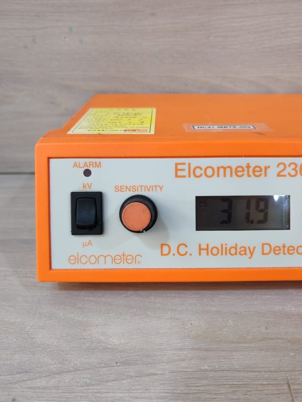 Elcometer D.C ELCOMETER 236 D.C HOLIDAY DETECTOR 30 KV - & W/O ACCS 6
