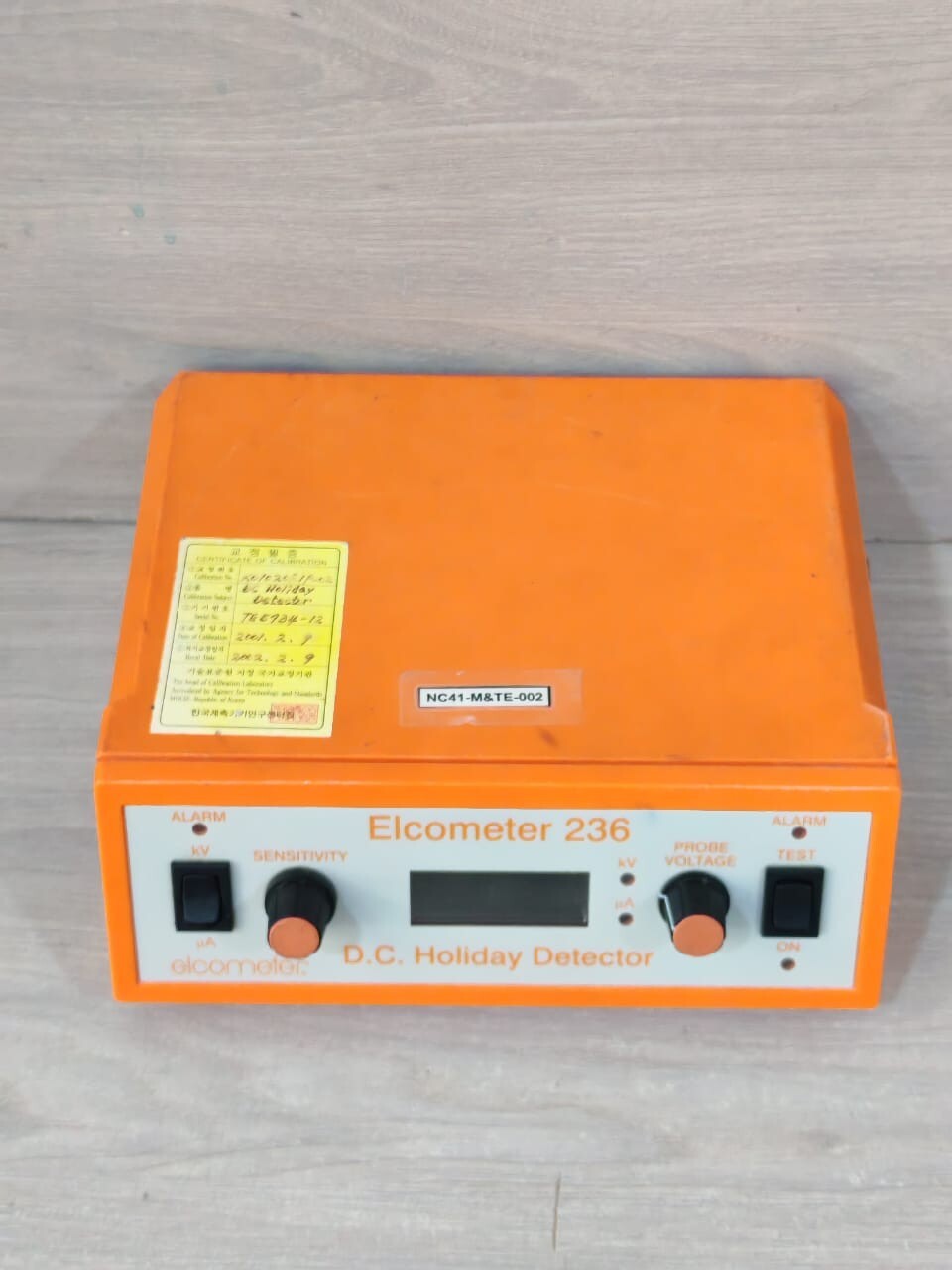Elcometer D.C ELCOMETER 236 D.C HOLIDAY DETECTOR 30 KV - & W/O ACCS 8