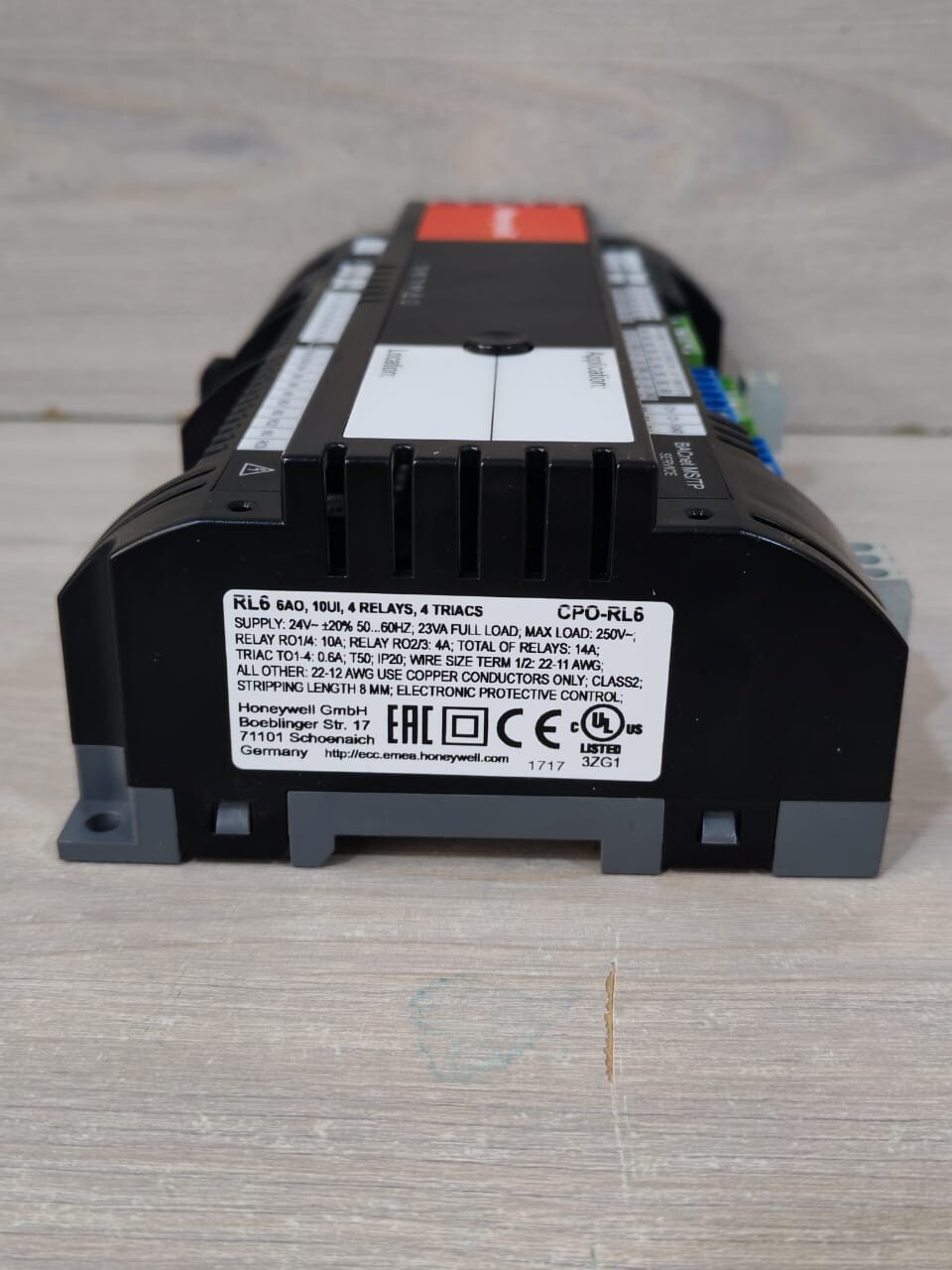 Honeywell CPO-RL6 HONEYWELL CPO-RL6 Room Controller 6AO, 10UI, 4 RELAYS, 4 TRIACS 5