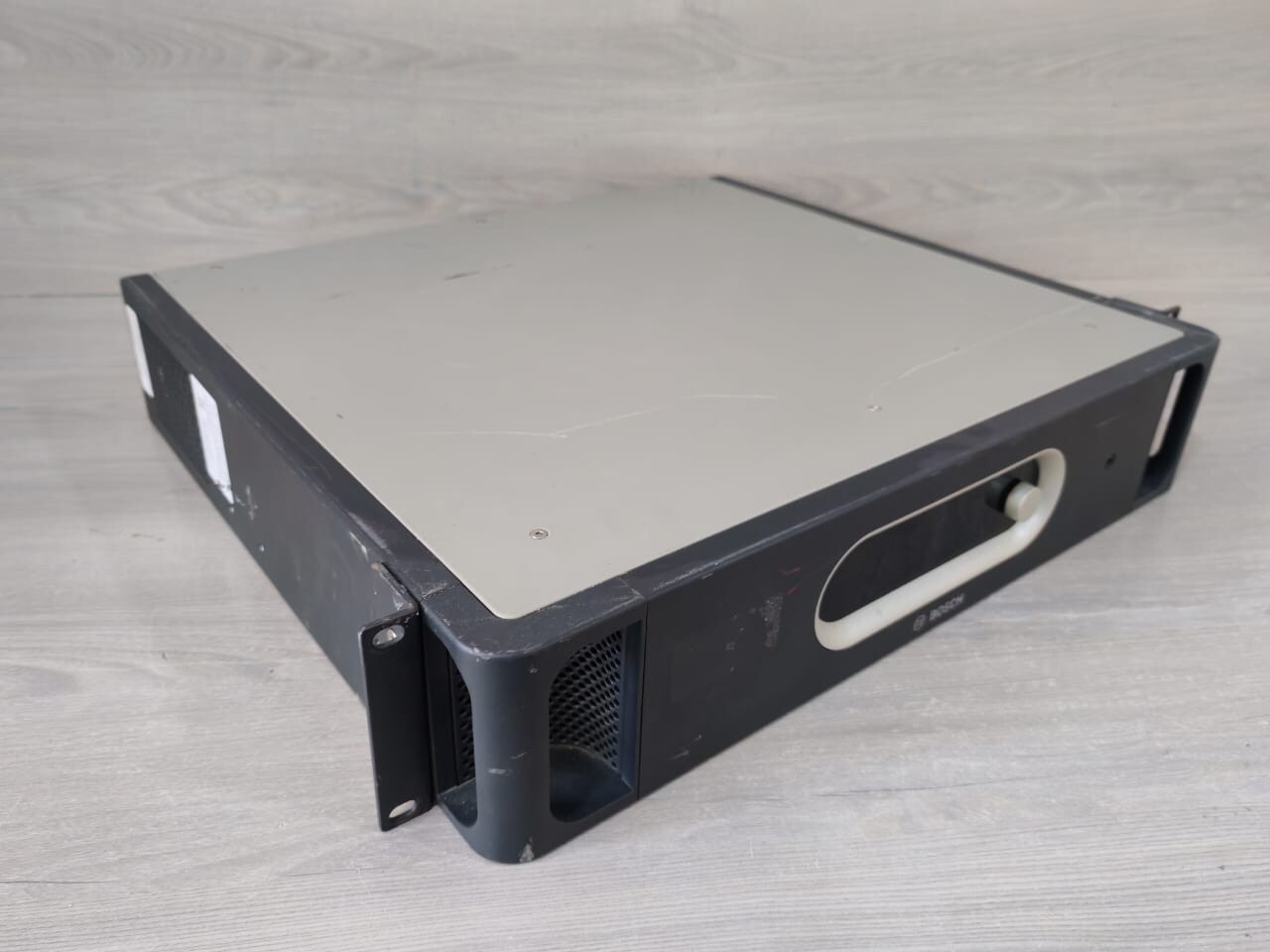 Bosch F01U249771 HW:30/25 BOSCH PRS-NCO3 M/N:F01U249771 HW:30/25 NETWORK CONTROLLER 170W 10