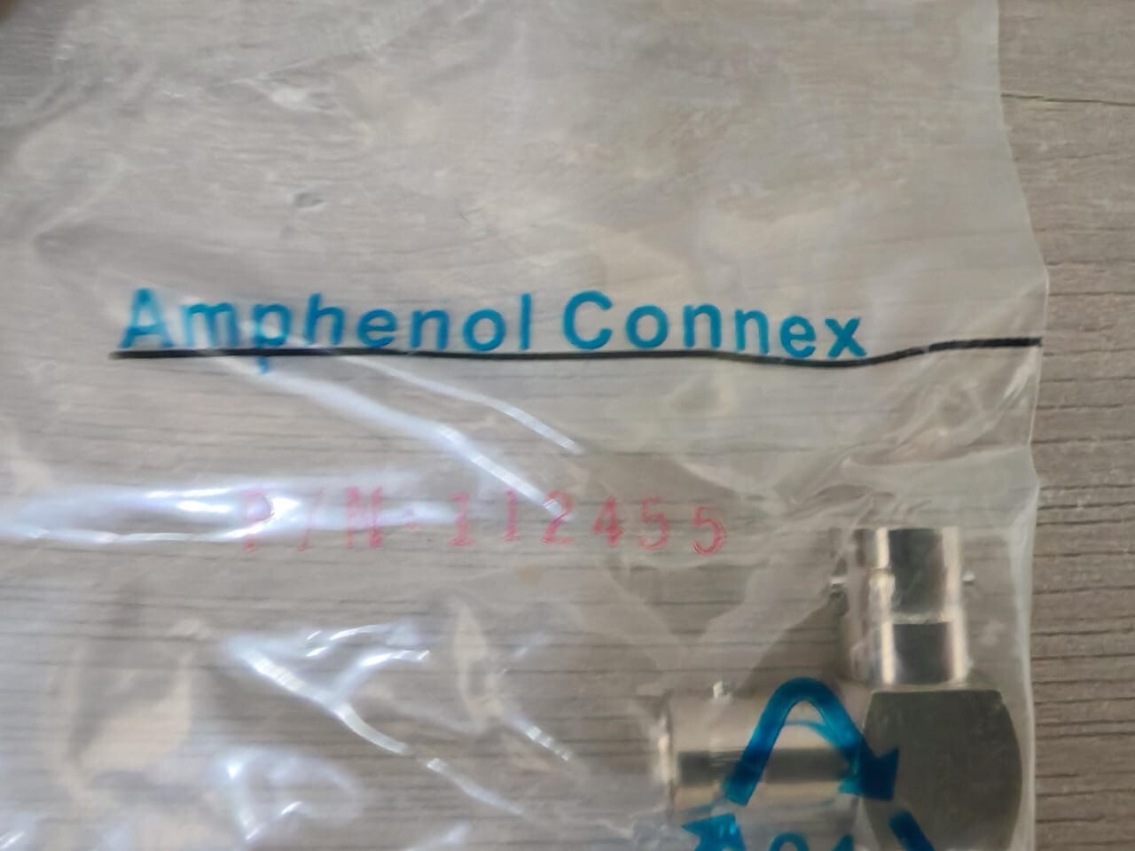 AMPHENOL CONNEX 112455 AMPHENOL CONNEX 112455 BNC "T "ADAPTOR JACK 3