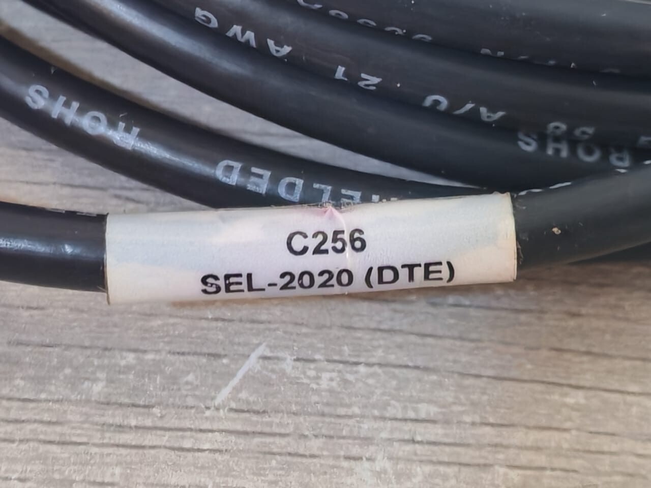 SCHWEITZER ENGINEERING LABORATORIES SEL C256 SEL C256 SCHWEITZER ENGINEERING LABORATORIES 12 Feet 3