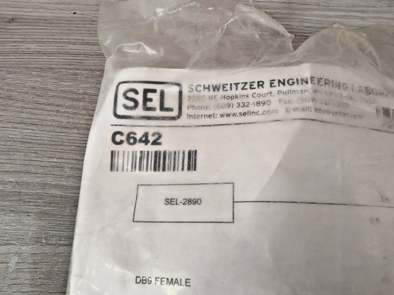 SEL SCHWITZER ENGINEERING LABORATORIES C642 SEL SCHWITZER ENGINEERING LABORATORIES C642 Computer Terminal with power adapter 10