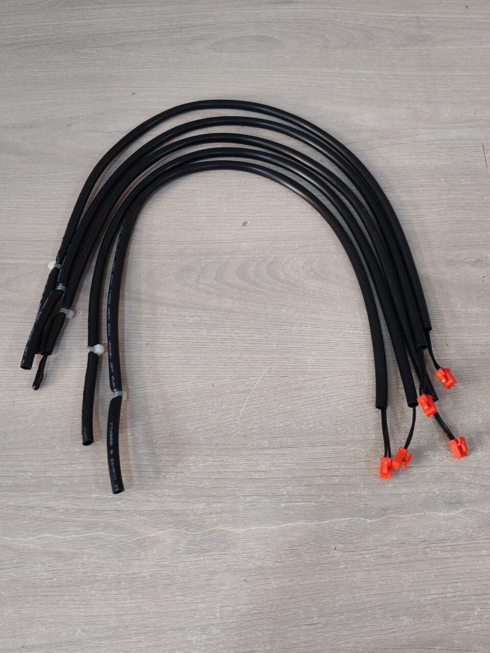 Pusheng OFT E248681 GX-600 VW-1 PVC 105°C 600V (45 cm)