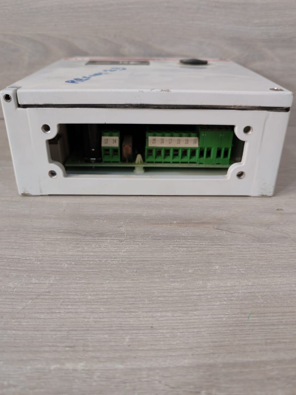 ABB 1SFA663001R1002 ABB 1SFA663001R1002 Arc Guard System TVOC 3