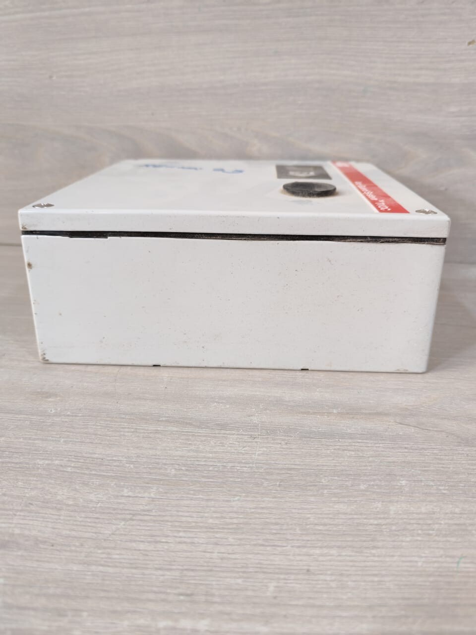 ABB 1SFA663001R1002 ABB 1SFA663001R1002 Arc Guard System TVOC 5
