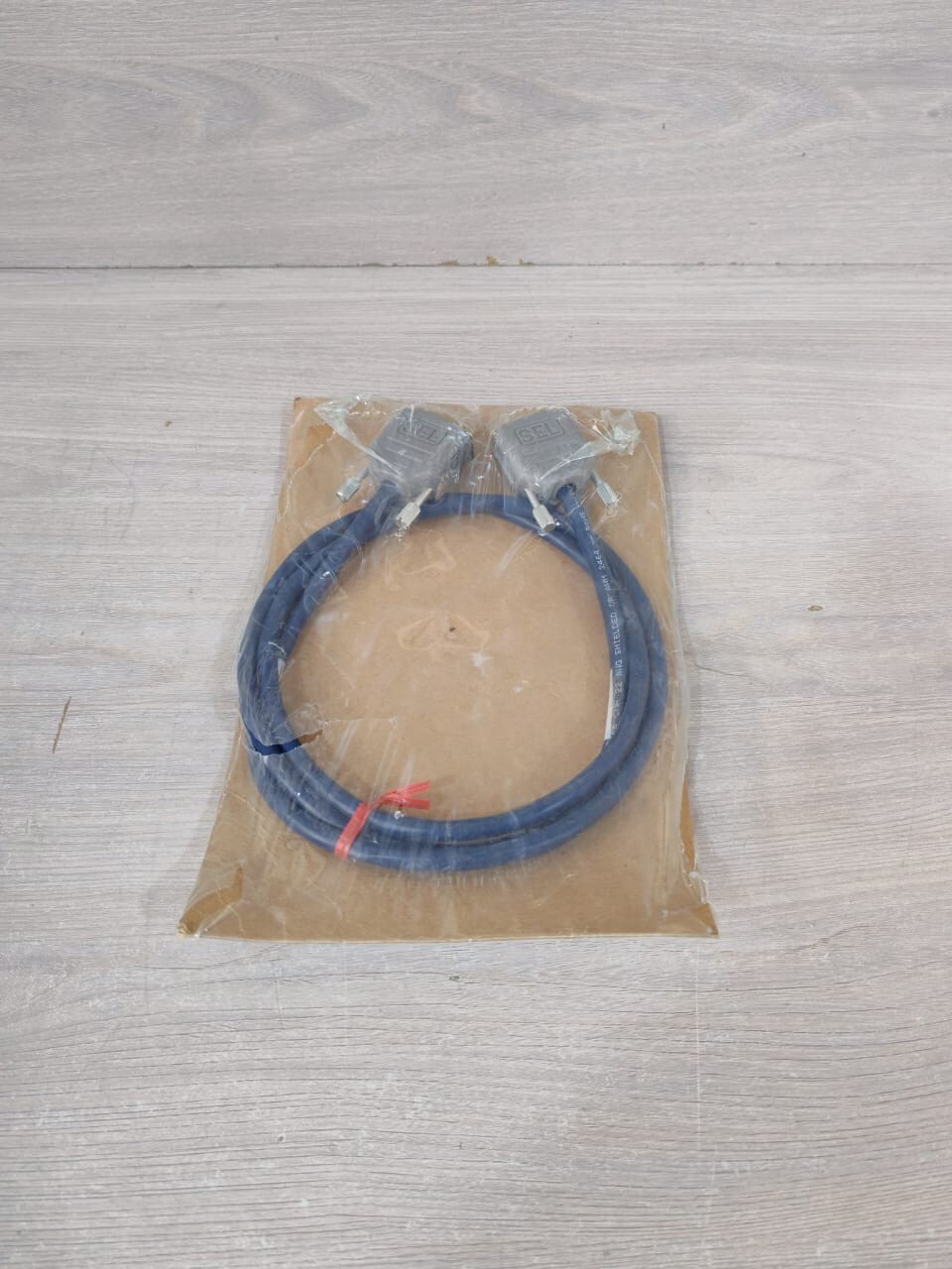 SCHWEITZER ENGINEERING LABORATORIES C273A-4 SEL SCHWEITZER ENGINEERING LABORATORIES C273A-4 9IN MALE CONNECTOR 4 FEET 4