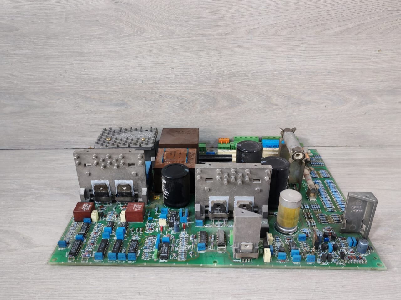 Siemens C98043-A1400-L5 SIEMENS C98043-A1400-L5 EXPANSION MODULE ERZ.STAND C 4