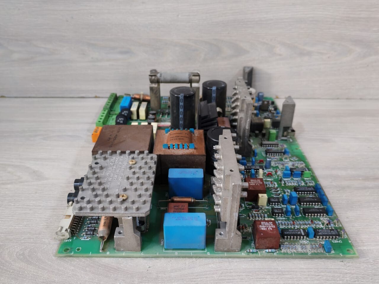 Siemens C98043-A1400-L5 SIEMENS C98043-A1400-L5 EXPANSION MODULE ERZ.STAND C 6