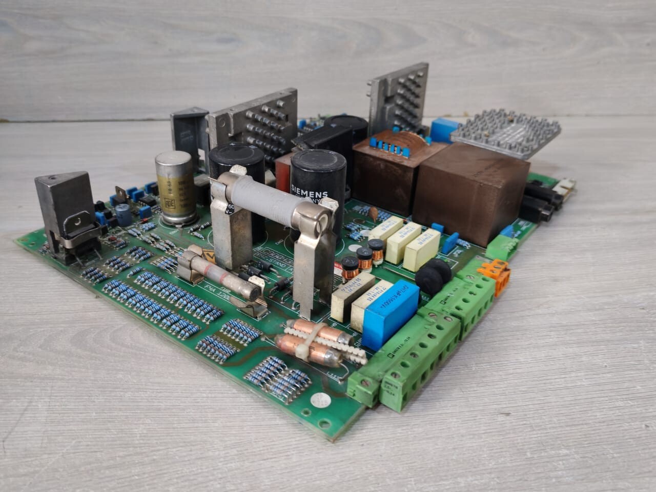 Siemens C98043-A1400-L5 SIEMENS C98043-A1400-L5 EXPANSION MODULE ERZ.STAND C 9