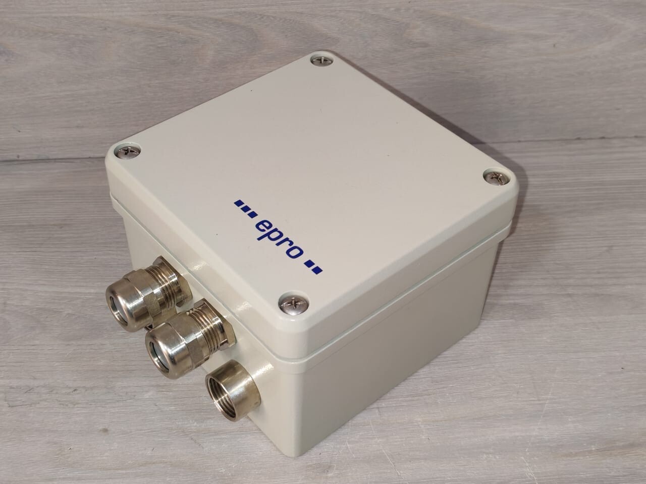 EPRO 3311/010-000 EPRO MMS 3311/010-000 TRANSMITTER - WITH OLD STOCK BOX 10