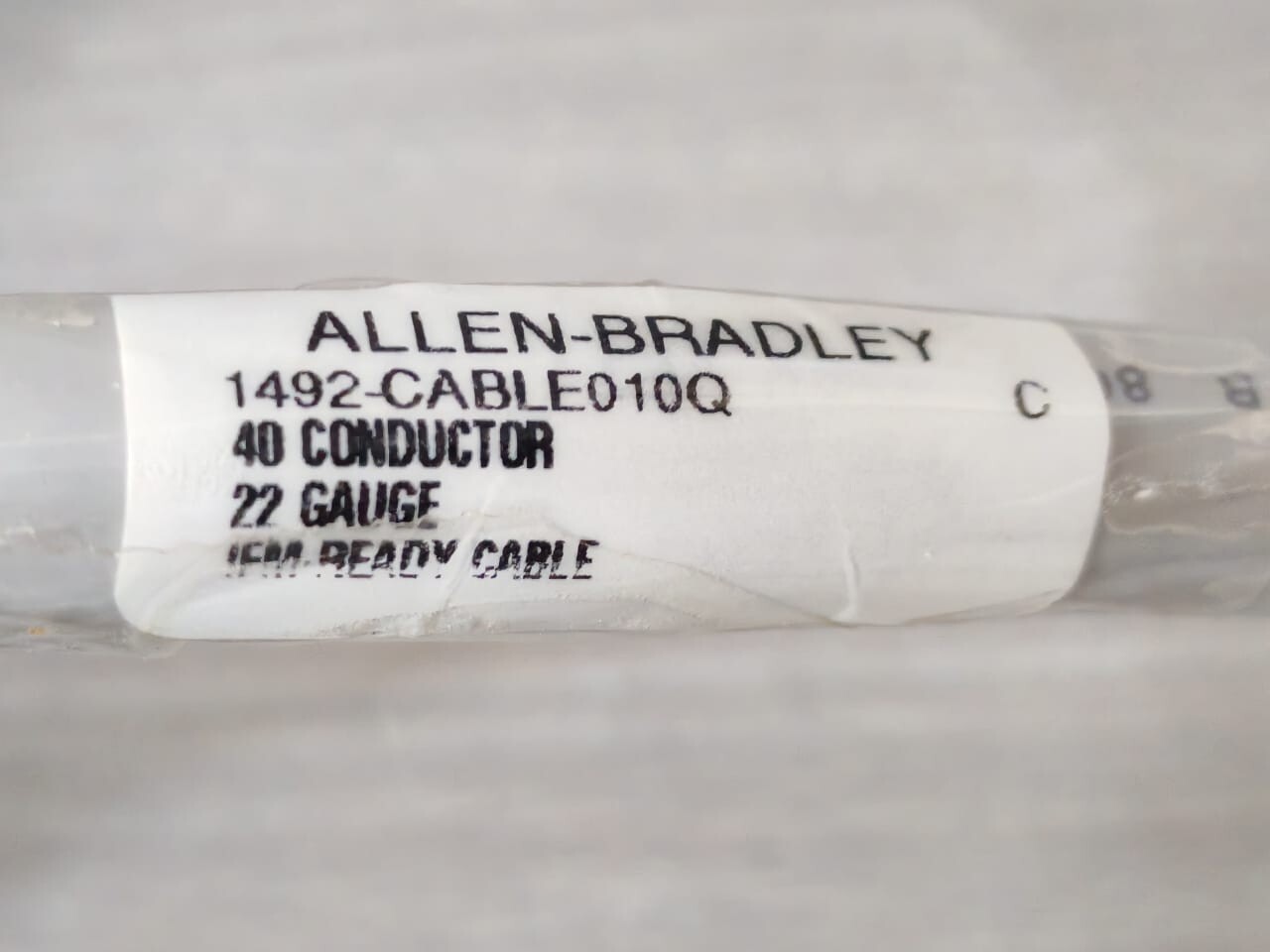 Allen-Bradley 1492-CABLE010Q Allen Bradley 1492-CABLE010Q Ser. C Interface Module Cable 1m Long 2