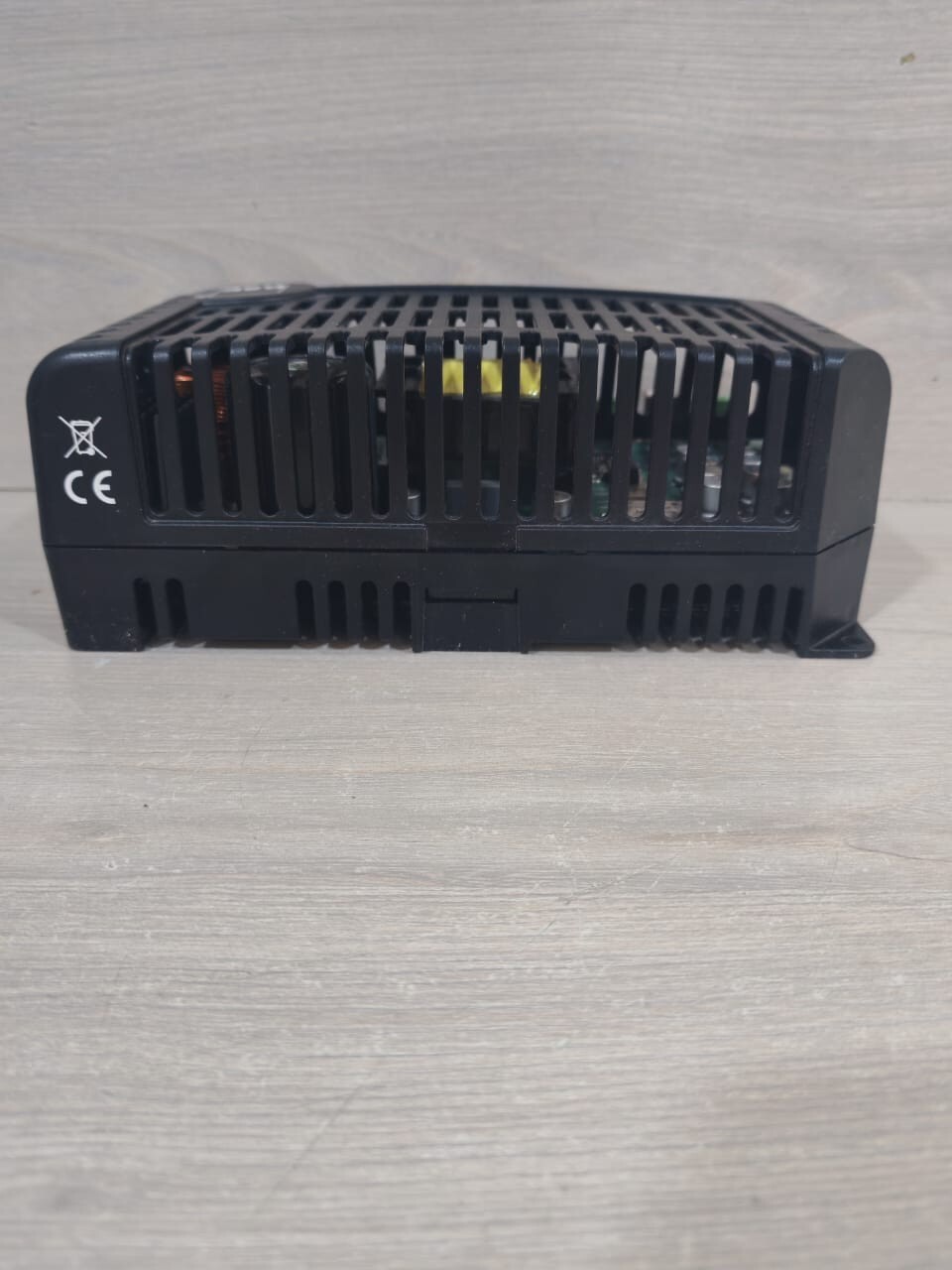 DSE DSE-9470 DSE 9470-006-01 Intelligent Battery Charger 5