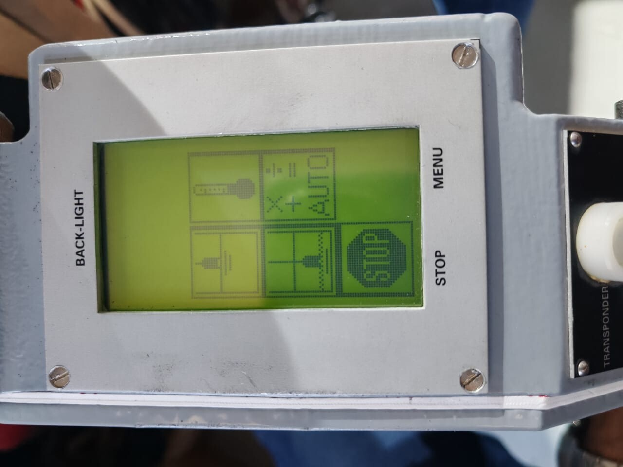 WHESSOE S.A 1216 WHESSOE S.A TAPE MODEL: 1216 LEVEL AND TEMPERATURE PORTABLE GAUGE 5