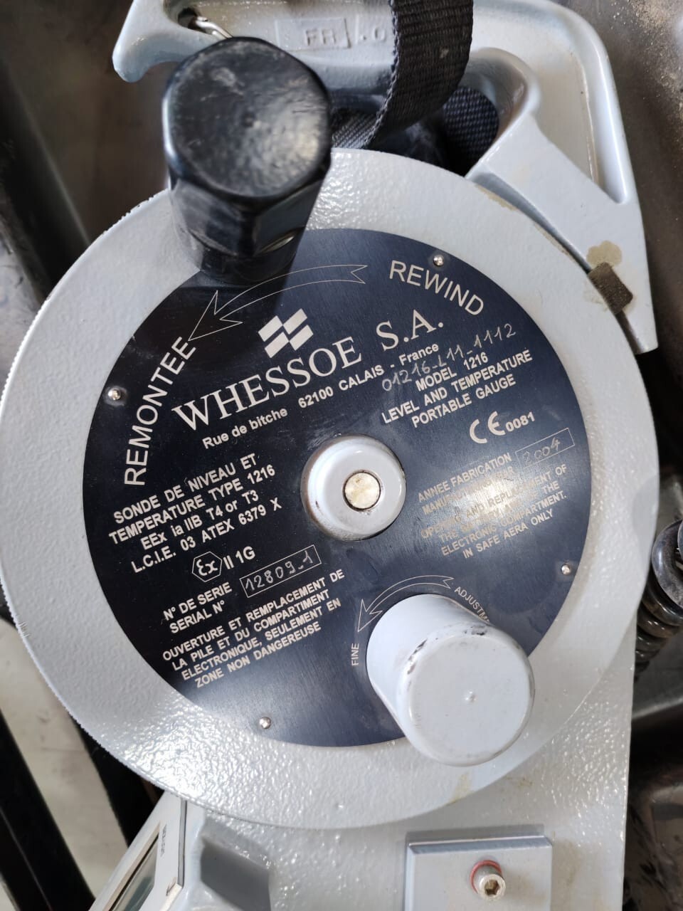 WHESSOE S.A 1216 WHESSOE S.A TAPE MODEL: 1216 LEVEL AND TEMPERATURE PORTABLE GAUGE 7
