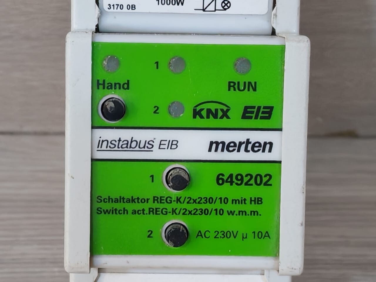 MERTEN 649202 MERTEN 649202 KNX SWITCH ACTUATOR REG-K/2x230/10 2