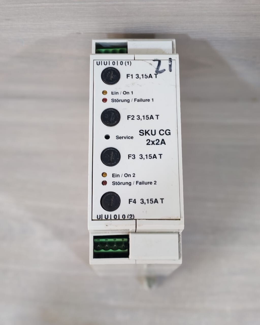 CEAG SKU CG 2x2A EMERGENCY LIGHT SYSTEM 40071343721B1498