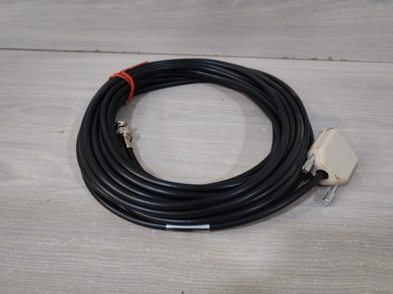 SEL RG 58A/U SEL C256 RG 58A/U 9-PIN MALE BNC CONNECTOR 33 FEET 4
