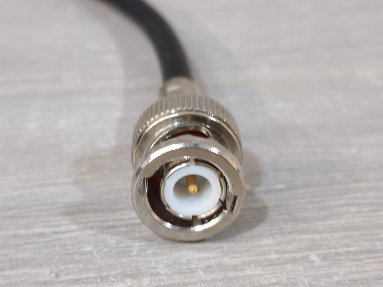 SEL RG 58A/U SEL C256 RG 58A/U 9-PIN MALE BNC CONNECTOR 33 FEET 7