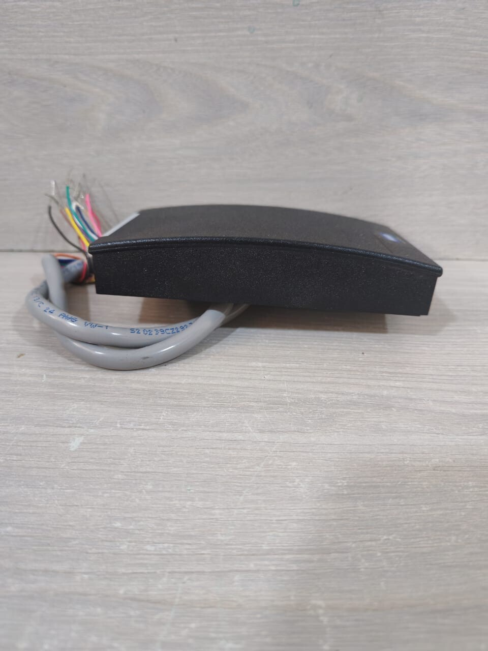 HID RP40E HID 920PMPNEKMA0BQ multiCLASS SE RP40 Wall Switch Reader RP40E 4