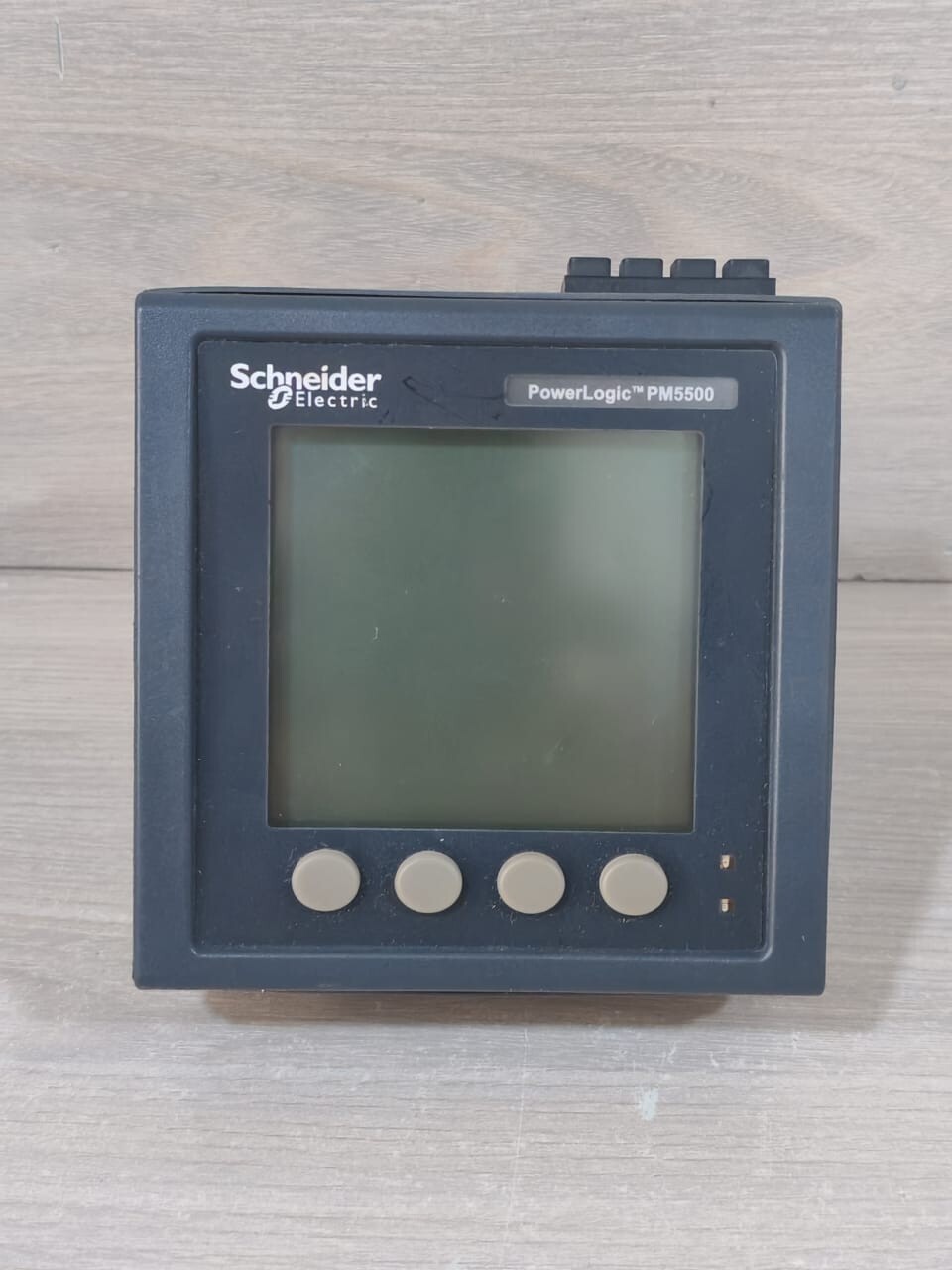 Schneider Electric PM5500 SCHNEIDER ELECTRIC POWERLOGIC PM5500 METSEPM5560 V02.01. 00HW:E1 POWER METER 6