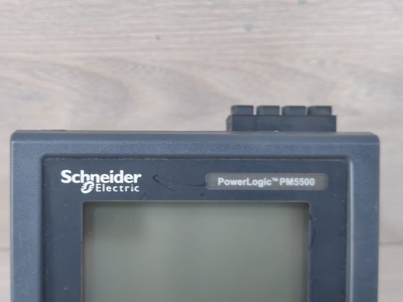 Schneider Electric PM5500 SCHNEIDER ELECTRIC POWERLOGIC PM5500 METSEPM5560 V02.01. 00HW:E1 POWER METER 7