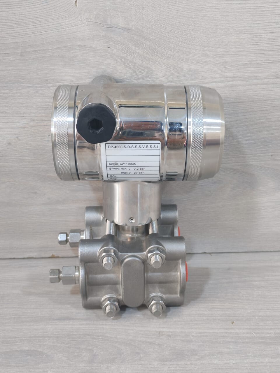 KLAY INSTRUMENTS DP-4000-S-D-S-S-S-V-S-S-S-I KLAY INSTRUMENTS DP-4000-S-D-S-S-S-V-S-S-S-I DIFFERENTIAL PRESSURE TRANSMITTERS 7