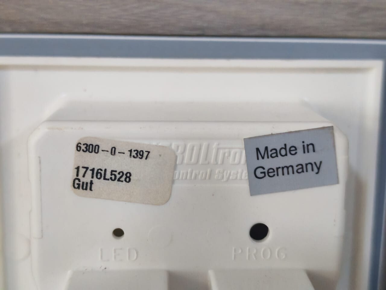 ABB 1716L528 BUSCH-JAEGER BY ABB 6300-0-1397 MODULE 1716L528 GLASS SENSOR 6