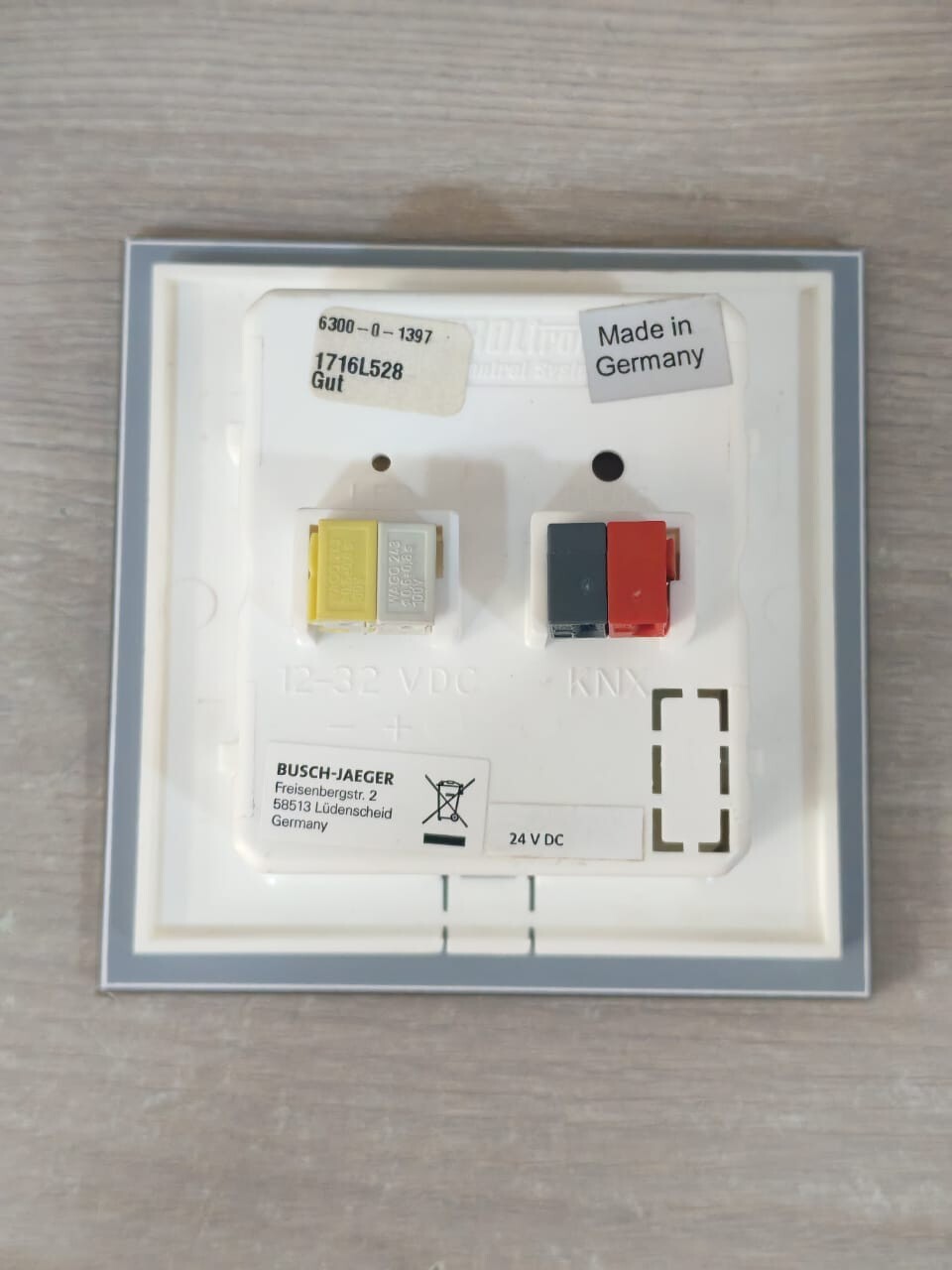 ABB 1716L528 BUSCH-JAEGER BY ABB 6300-0-1397 MODULE 1716L528 GLASS SENSOR 10