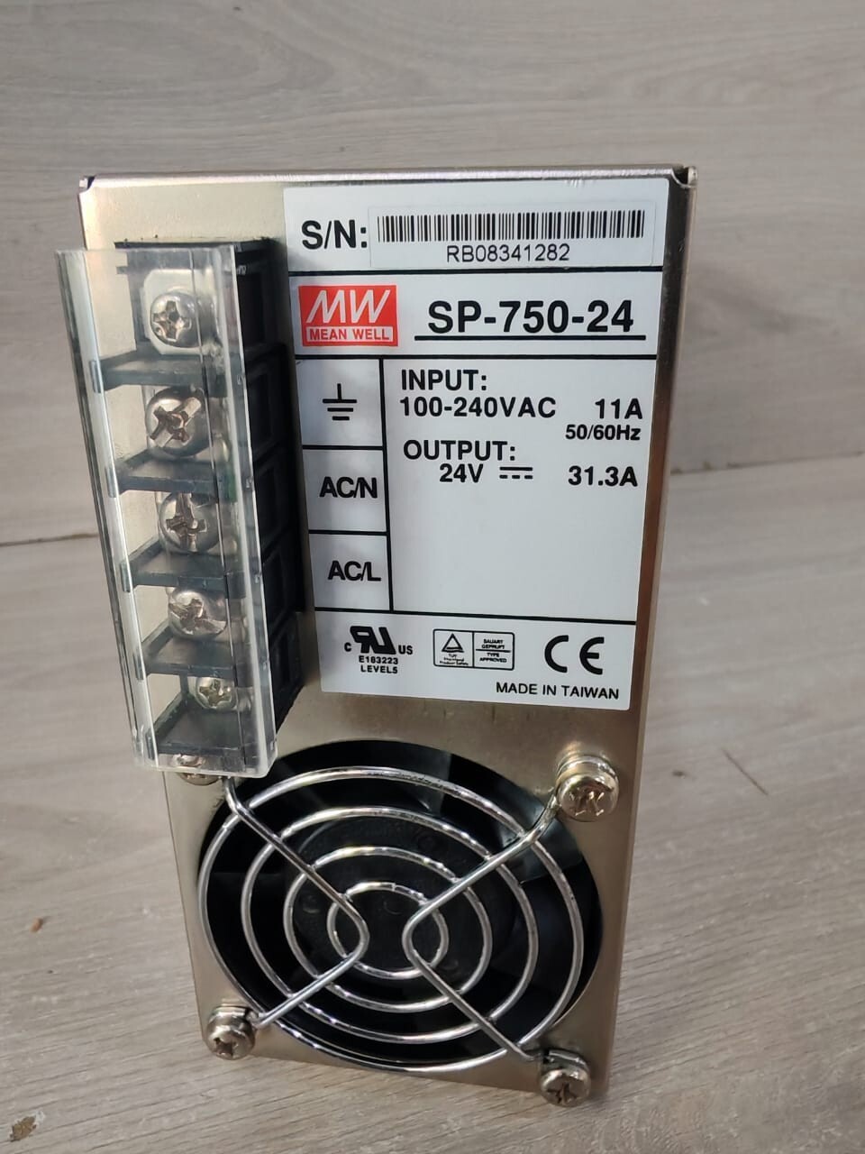 MEAN WELL SP-750-24 MEAN WELL SP-750-24 SWITCHING POWER SUPPLY 24V 31.3A 750W 3
