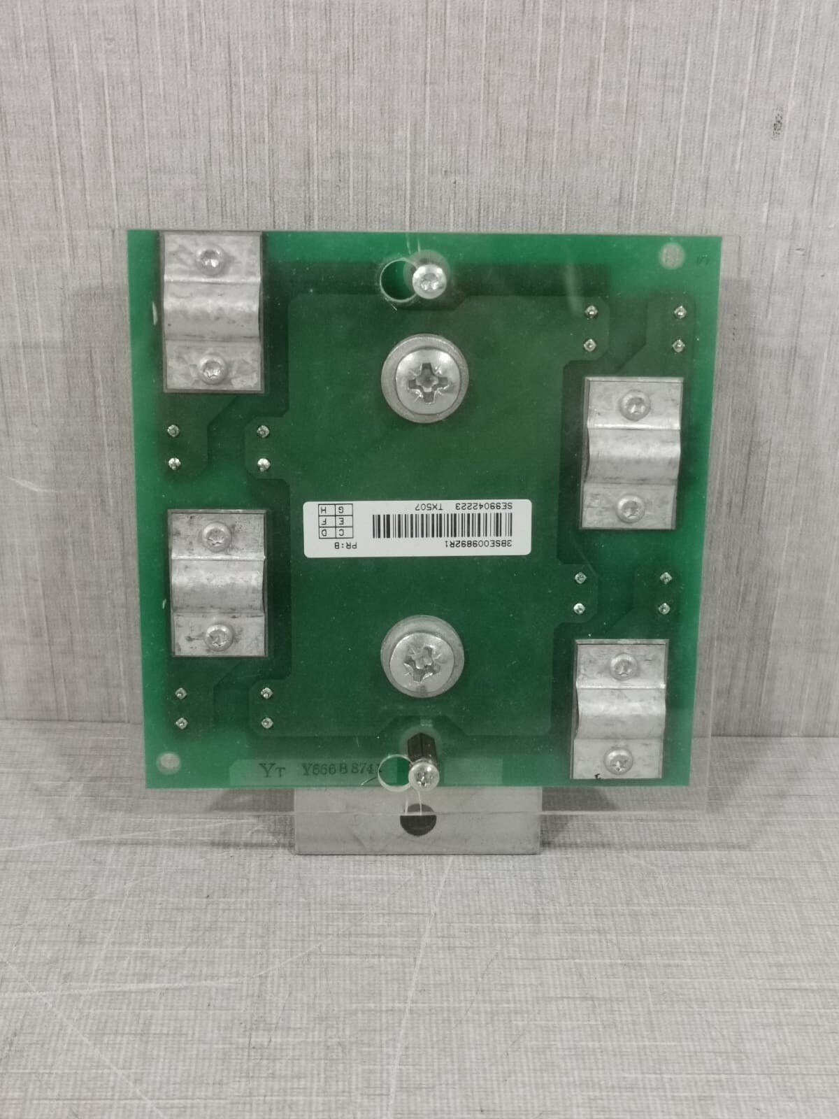 ABB 3BSE009892R1 ABB 3BSE009892R1 BOARD 4