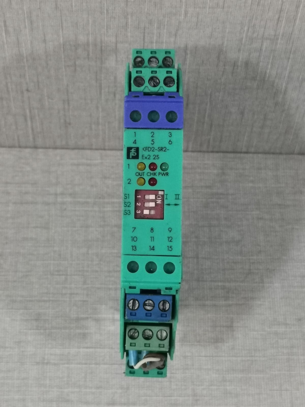 PEPPERL+ FUCHS KFD2-SR2-EX2.2S K-SYSTEM SWITCH AMPLIFIER P/N.103376S